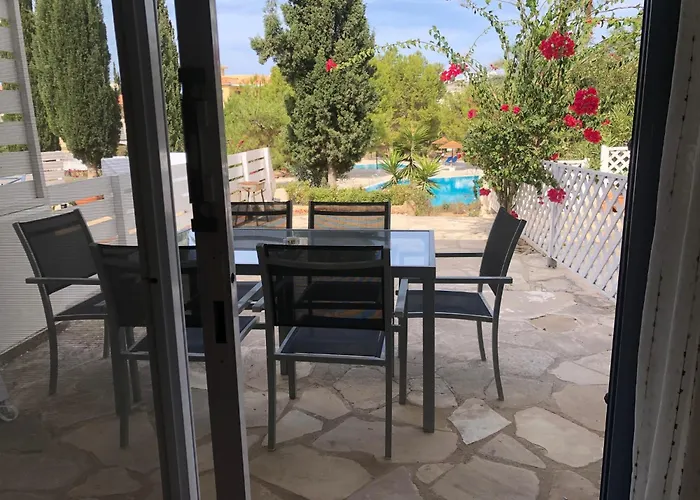 Сasa de vacaciones Regina Gardens - Spacious 3 Bed, 2 Bath Maisonette