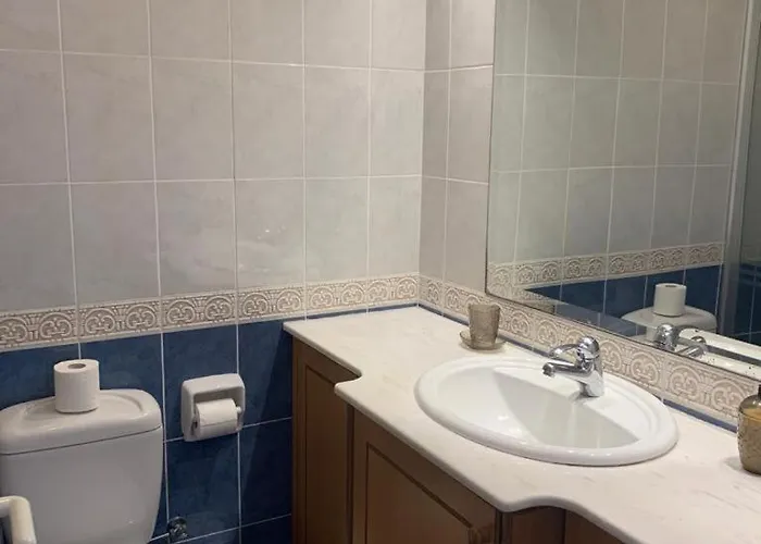 Tatil Evi Regina Gardens - Spacious 3 Bed, 2 Bath Maisonette Pafos